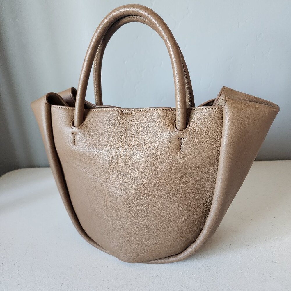 Beracamy Satchel "EUC" - Picture 10 of 16